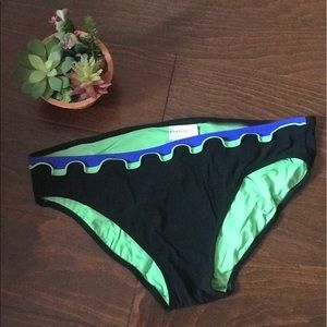 NWOT  Profile by Gottex Swim bottom black & green